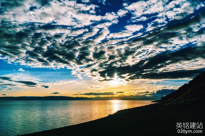 777久久久精品一区二区三区