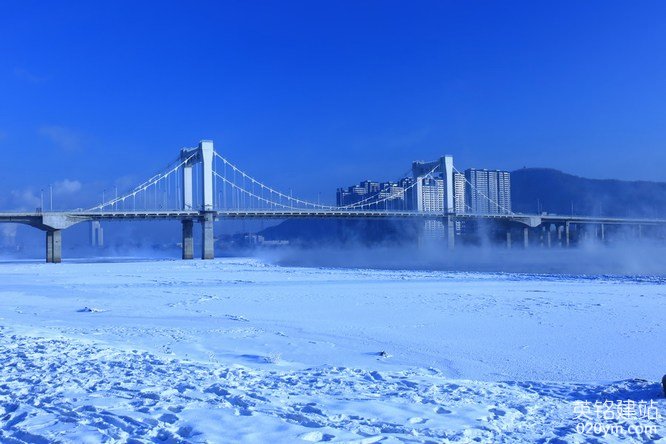 777久久久精品一区二区三区