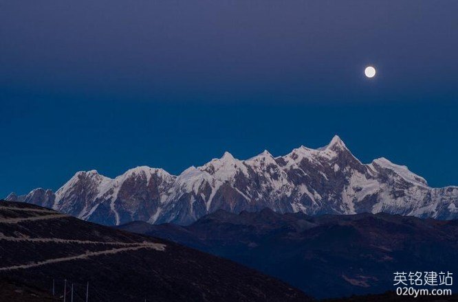 777久久久精品一区二区三区