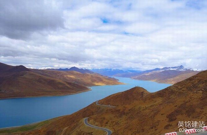 777久久久精品一区二区三区