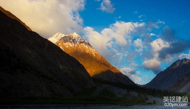 777久久久精品一区二区三区