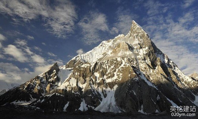 777久久久精品一区二区三区