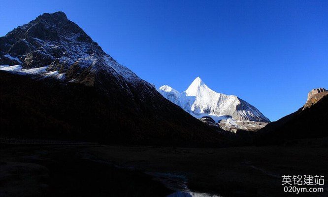 777久久久精品一区二区三区